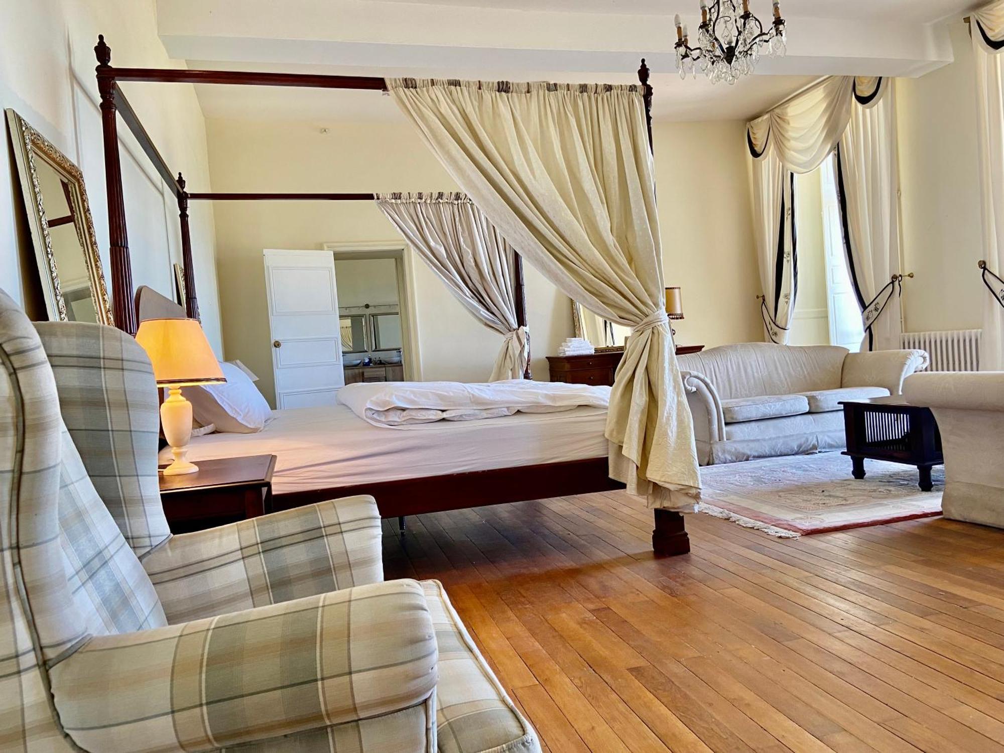 Chateau La Bainerie Tierce ภายนอก รูปภาพ
